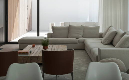 2027年12月10日搬家黄历查询