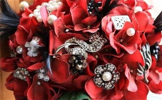 节卦_水泽节_白话详解吉凶,易经第60卦爻辞解析(节卦卦象,水泽节卦的象征意义)