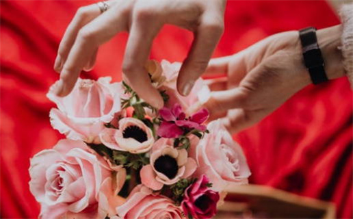 生辰八字怎么算命(生辰八字怎么算命自查表)