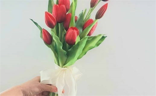 1953年05月14日出生的人的性格命运(1953年5月14日是什么星座)