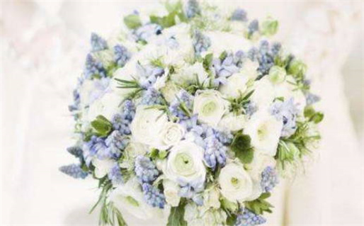 2028年11月28日老黄历适合举办婚礼吗