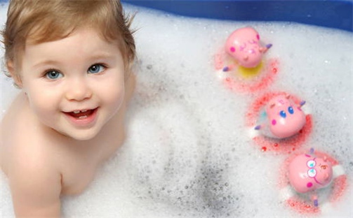 八字五行与张姓：2026年06月07日出生男宝宝的理想名字分析