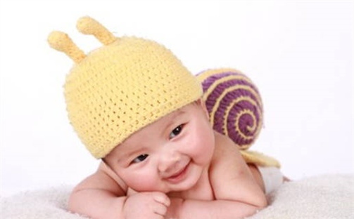 2026年05月15日出生杨姓女宝宝八字五行取名禁忌与建议