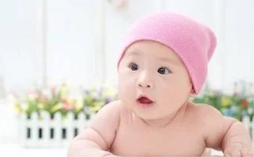 何姓女孩子取名