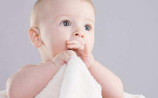 黄姓2026年05月11日出生男宝宝的五行取名详解