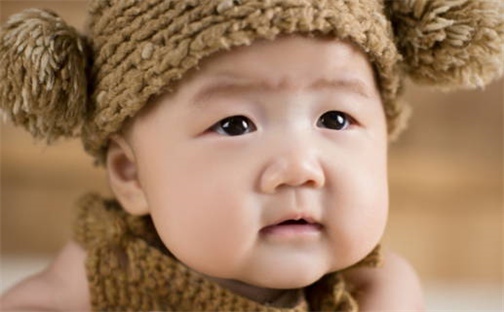 2026年06月11日出生的吴姓女孩子取名指南：吉祥好听的名字推荐