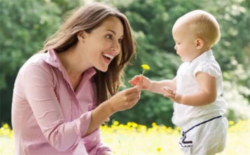 梁姓女孩子起名技巧：2026年05月09日生辰八字取名指南